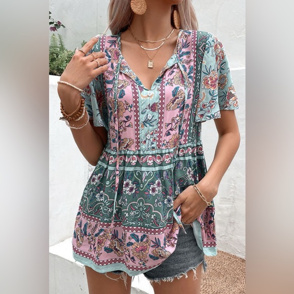 Bohemian Tie-Neck Flutter Sleeve Blouse - Picture 3 of 4